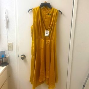 New w/tags Gold Women Dress Size 14